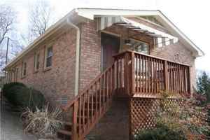 featured image of 244 35th Ave N