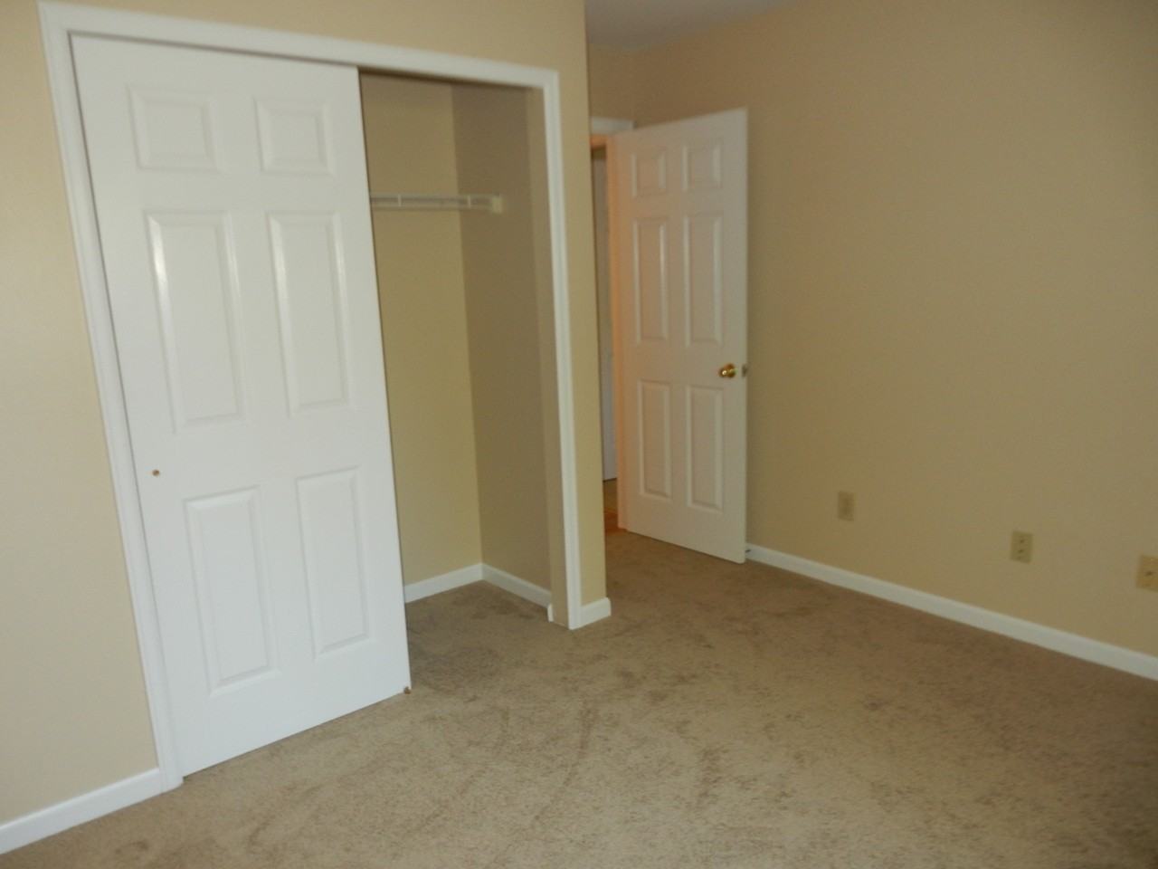 4676 White Rock Cir #8 - Photo 7 of 21