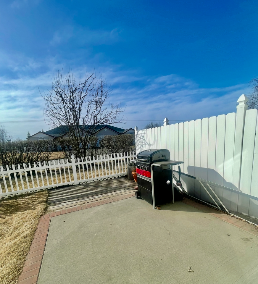 1720 S Heritage Cir - Photo 3 of 24