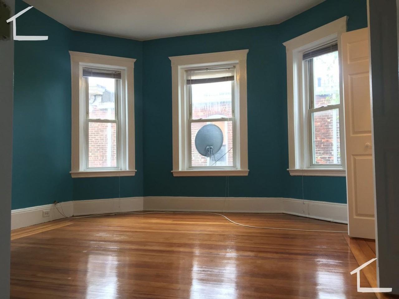 4 Litchfield Street - Photo 4 of 13