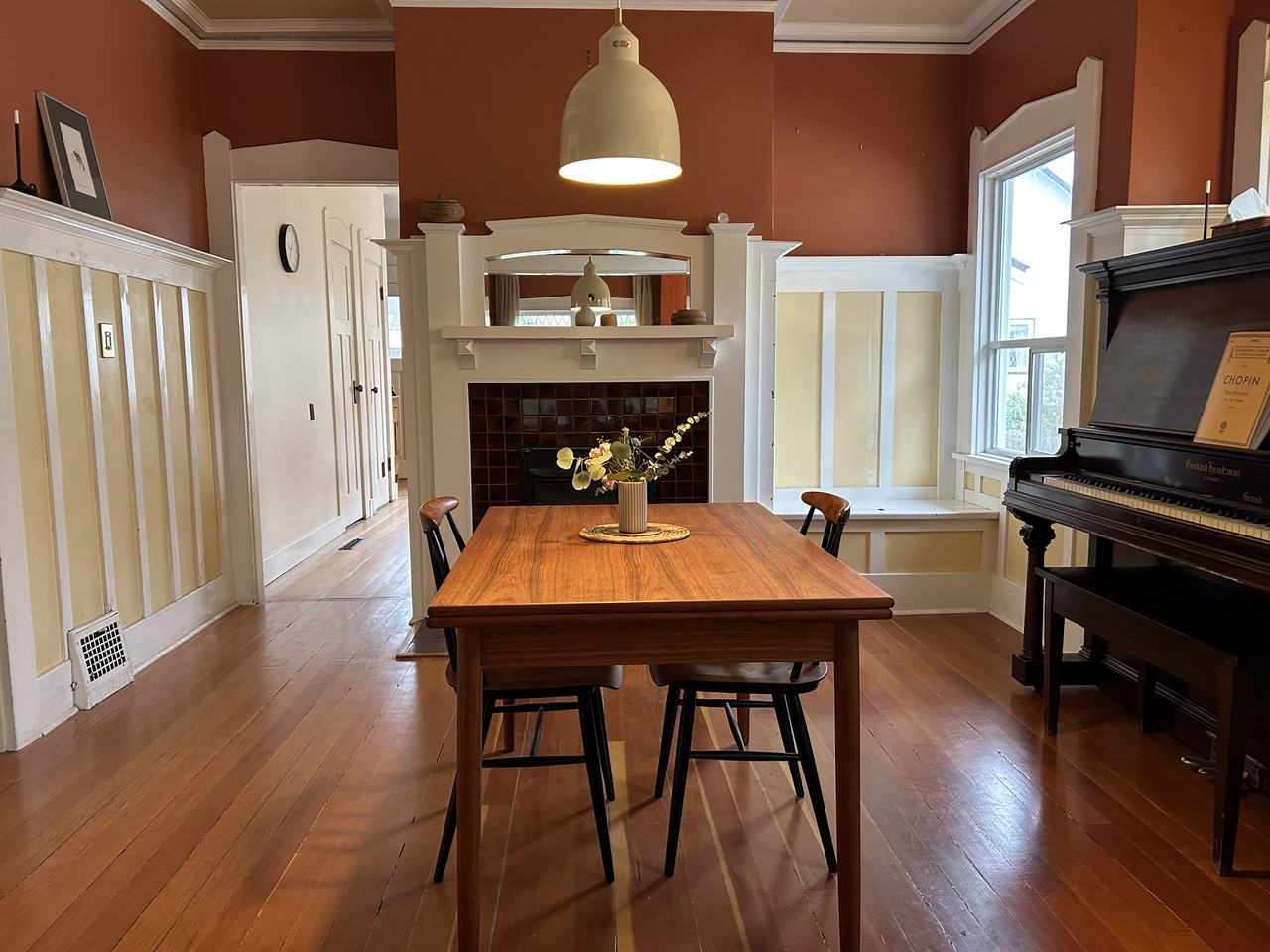 228 Irving Road - Photo 3 of 14