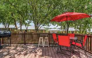 featured image of 9410 Kenton Hl #NA