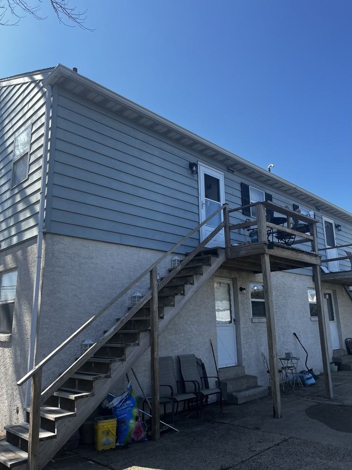 719 Browns Ln #1 - Photo 2 of 9