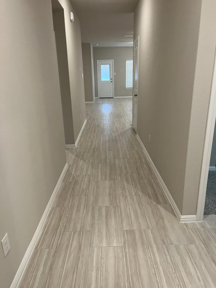 376 Wildrose Cir #NA - Photo 2 of 14