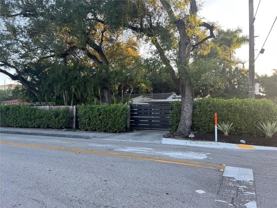 701 Southwest 9th Avenue - Photo 1 of 1