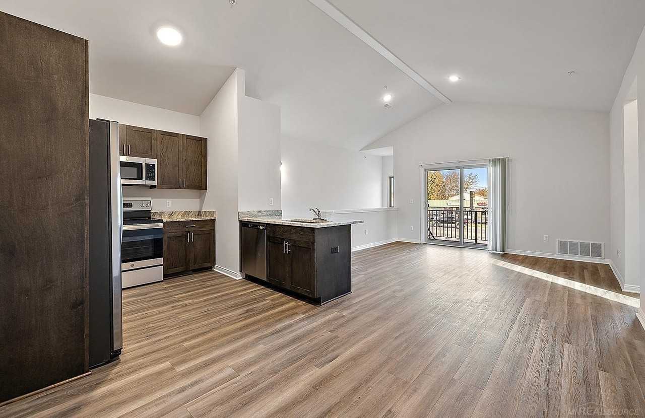 31260 23 Mile Rd - Photo 6 of 15