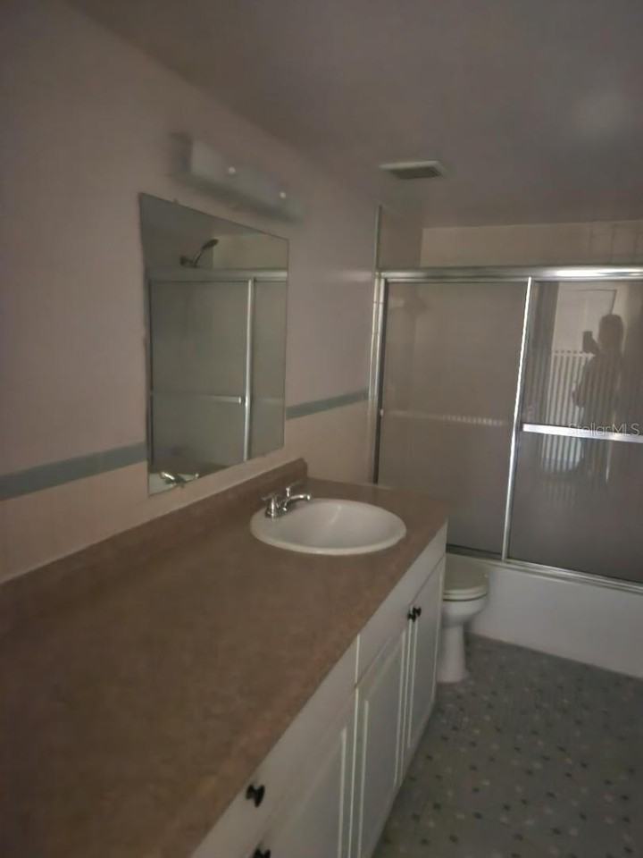 4450 40th Ave N #D16 - Photo 3 of 7