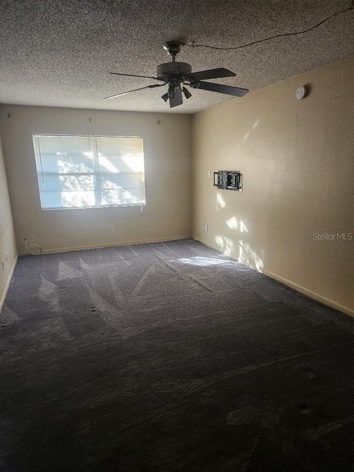 4450 40th Ave N #D16 - Photo 7 of 7