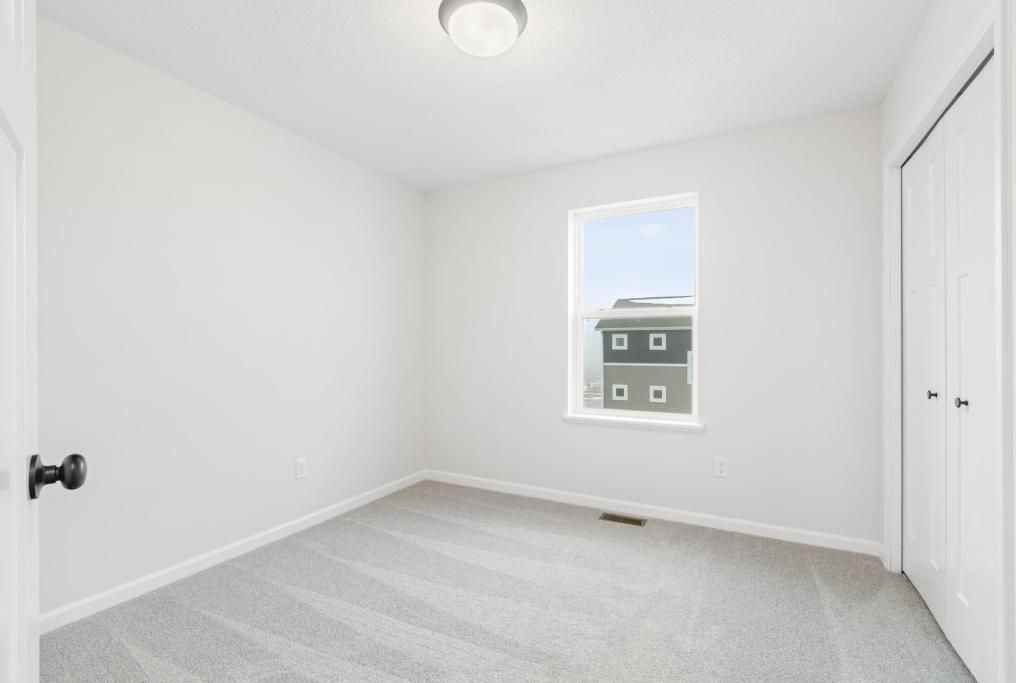 13667 Pine Dr - Photo 3 of 24
