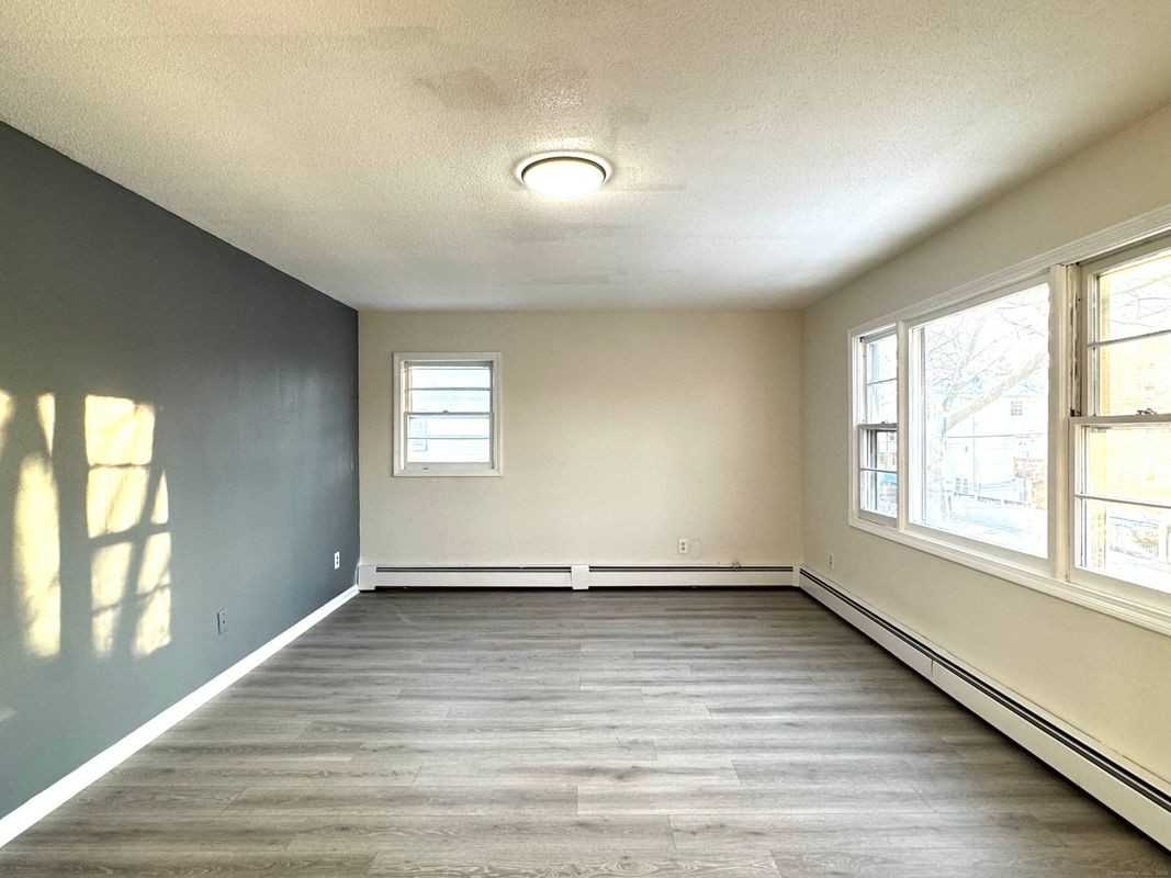 17 Main St ##2 - Photo 2 of 15
