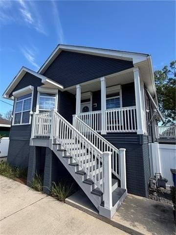 1605 Palm St - Photo 3 of 30