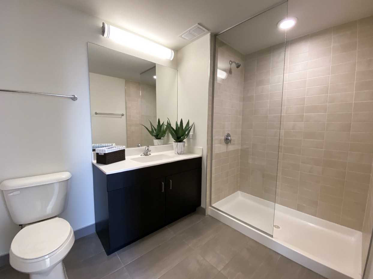 3218 N Clark St - Photo 6 of 16