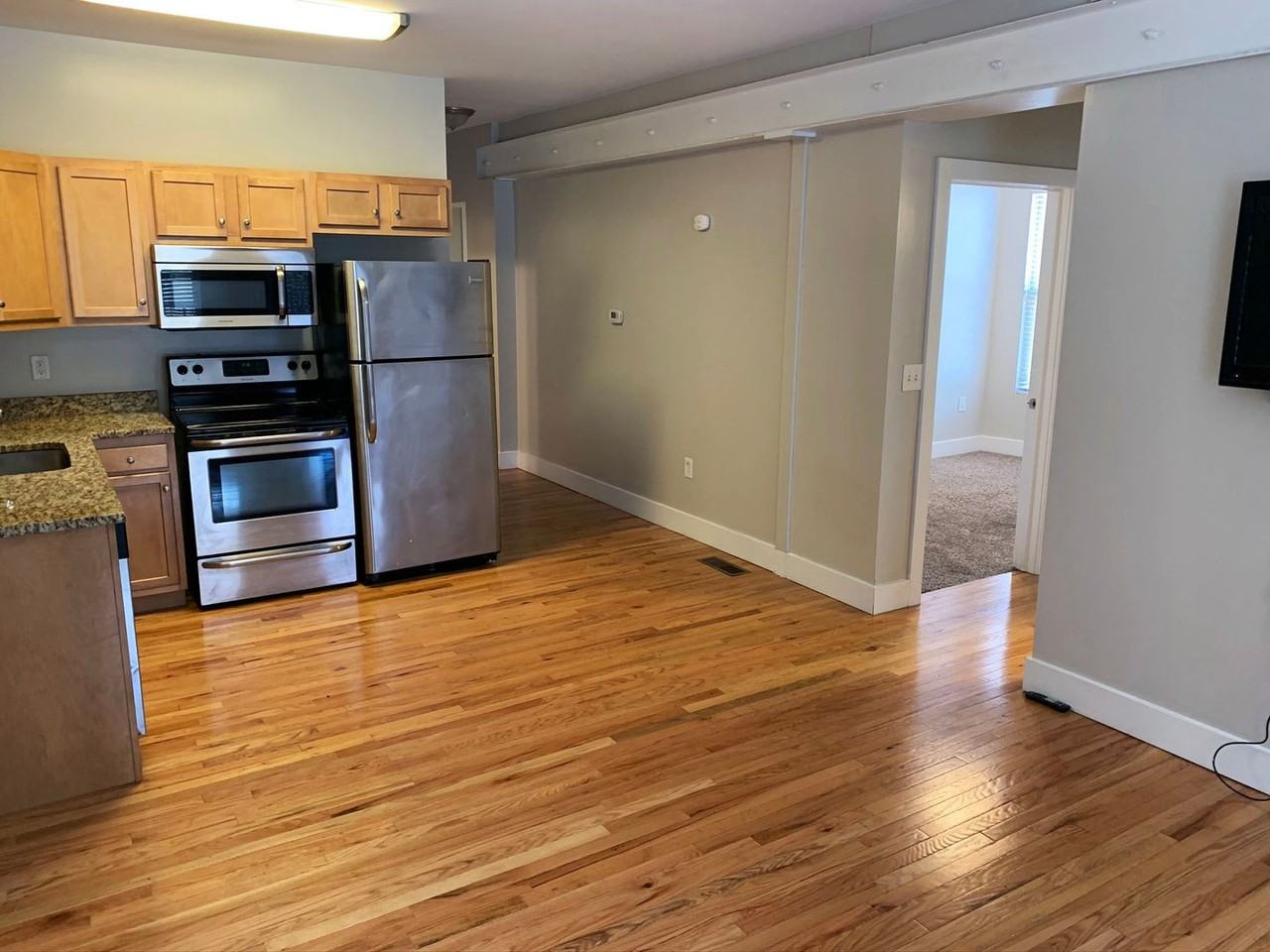 Available Fall 2023! Updated Apartments and Townhomes just off High Street Near OSU Campus! - Photo 3 of 18