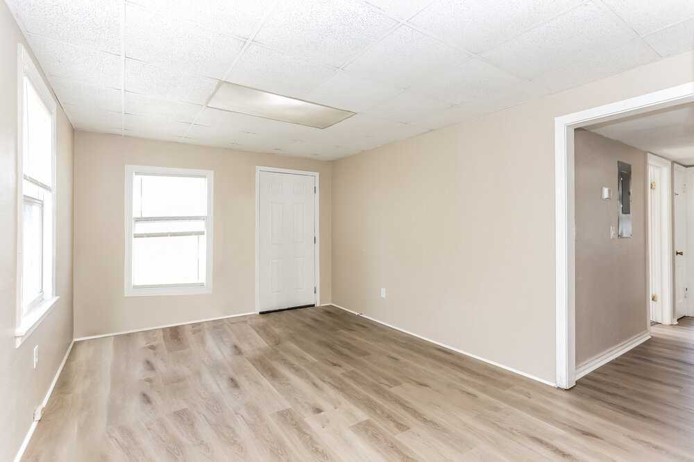 5129 Appleton Ave - Photo 4 of 18