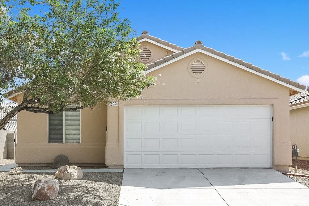 523 Roberta Alecia Ave