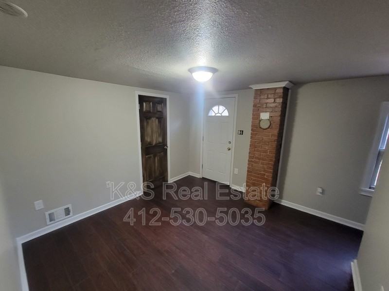 251 Main St - Photo 2 of 13