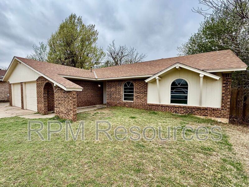 720 Willow Run - Photo 4 of 23