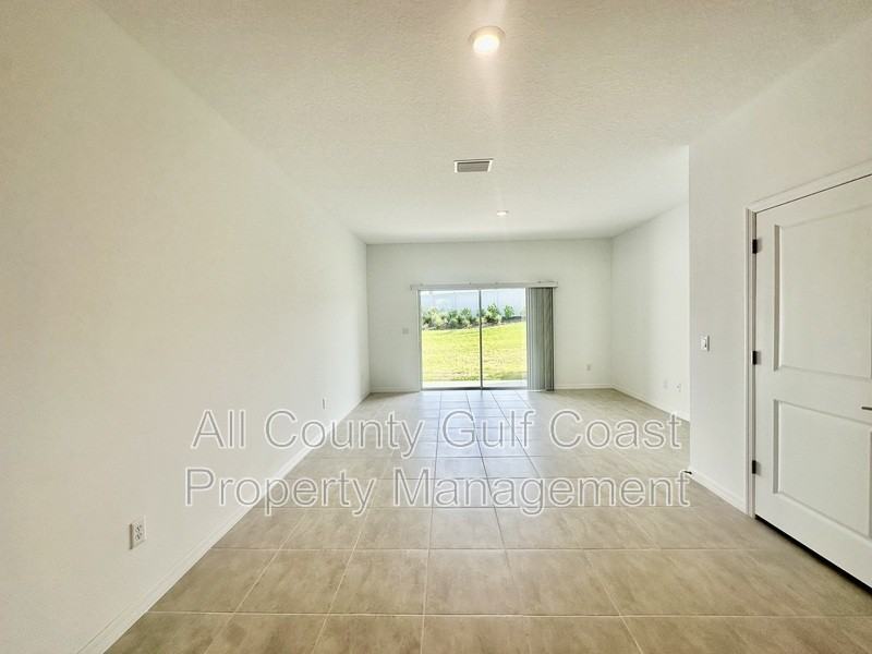 16654 San Nicola Pl - Photo 3 of 12