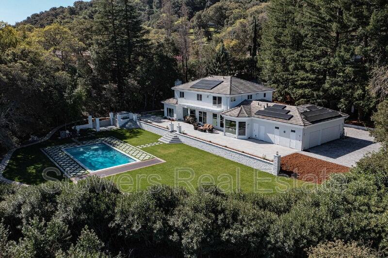 345 Montair Dr - Photo 2 of 11