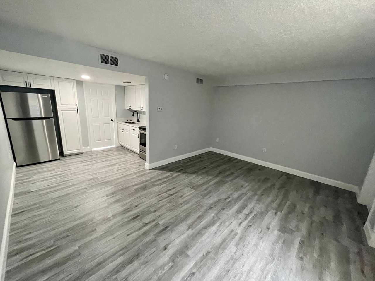 5305 N Boulevard #113 - Photo 4 of 10