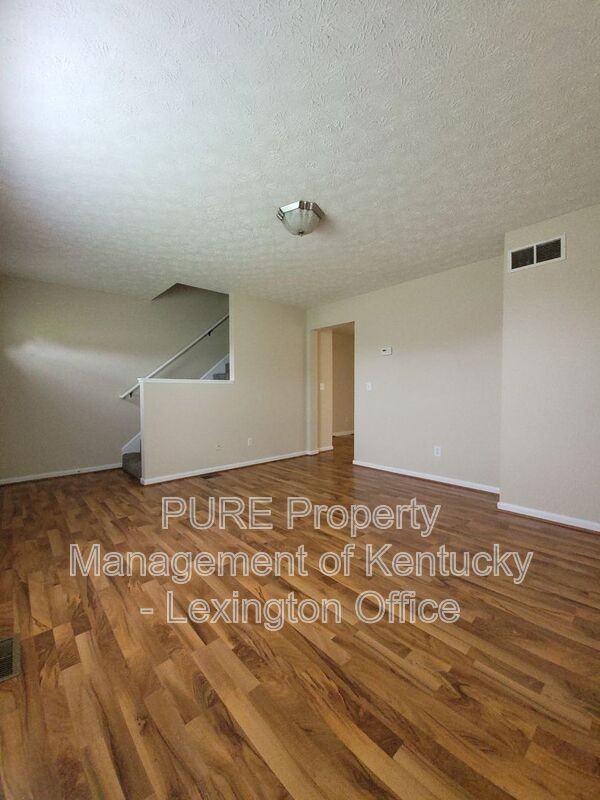 524 Tomahawk Dr - Photo 3 of 16