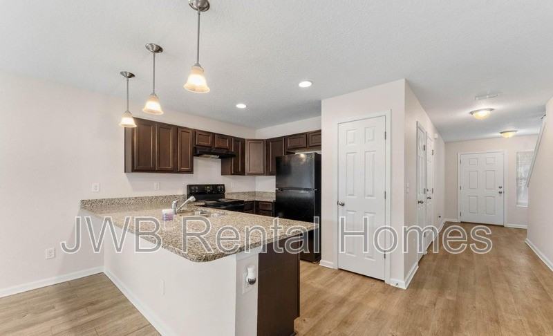 5510 Marathon Pkwy - Photo 4 of 25