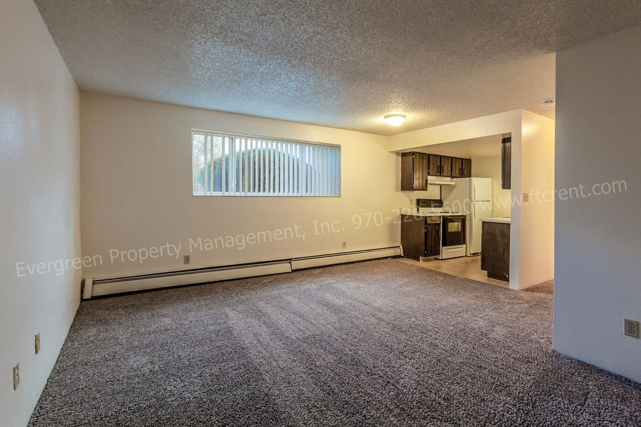 1314 E 16th St - Photo 2 of 37