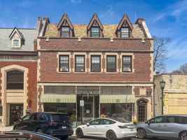 featured image of 733 Elm St #302