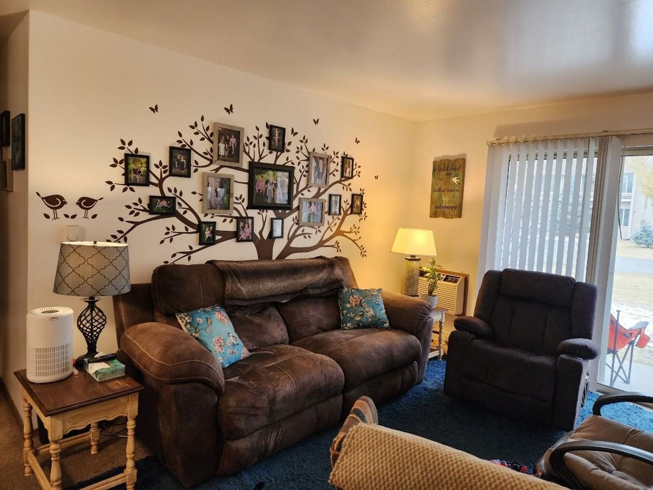 Appleton Court Apartments - Photo 2 of 8