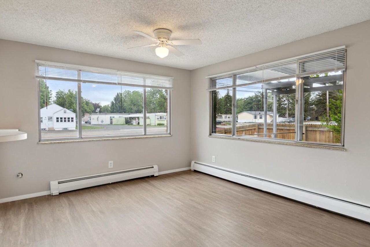1014 W 17th Avenue - Photo 5 of 33
