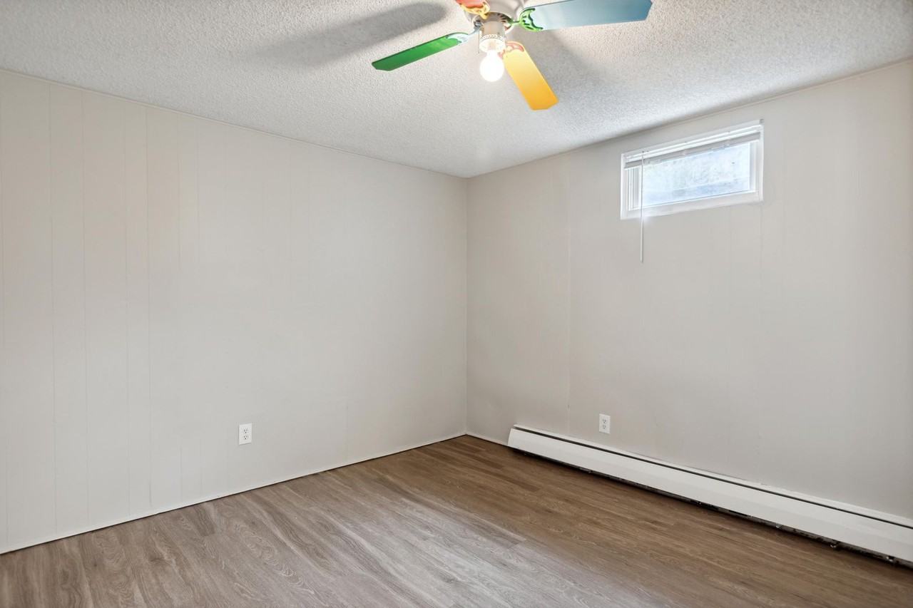 1014 W 17th Avenue - Photo 7 of 33