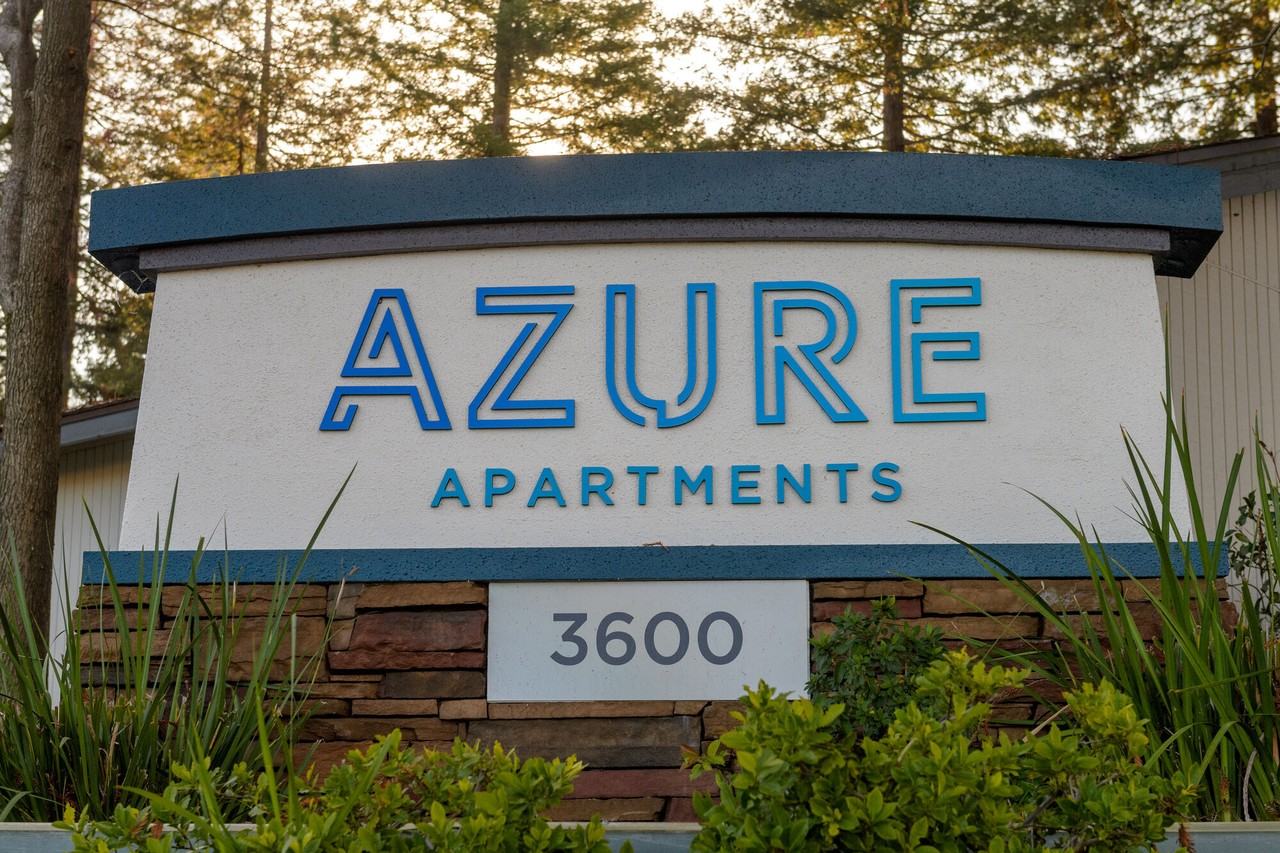 Azure - Photo 2 of 18