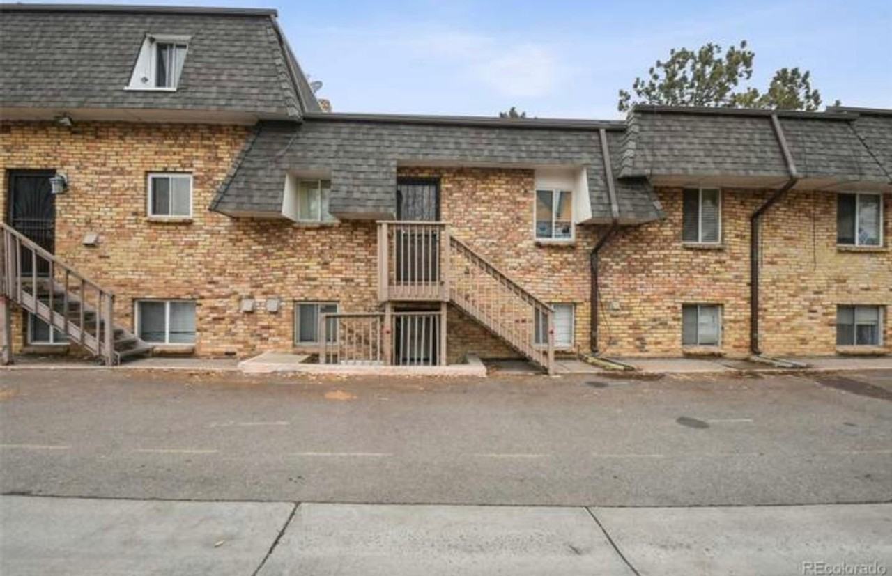 2190 S Holly St - Photo 6 of 25