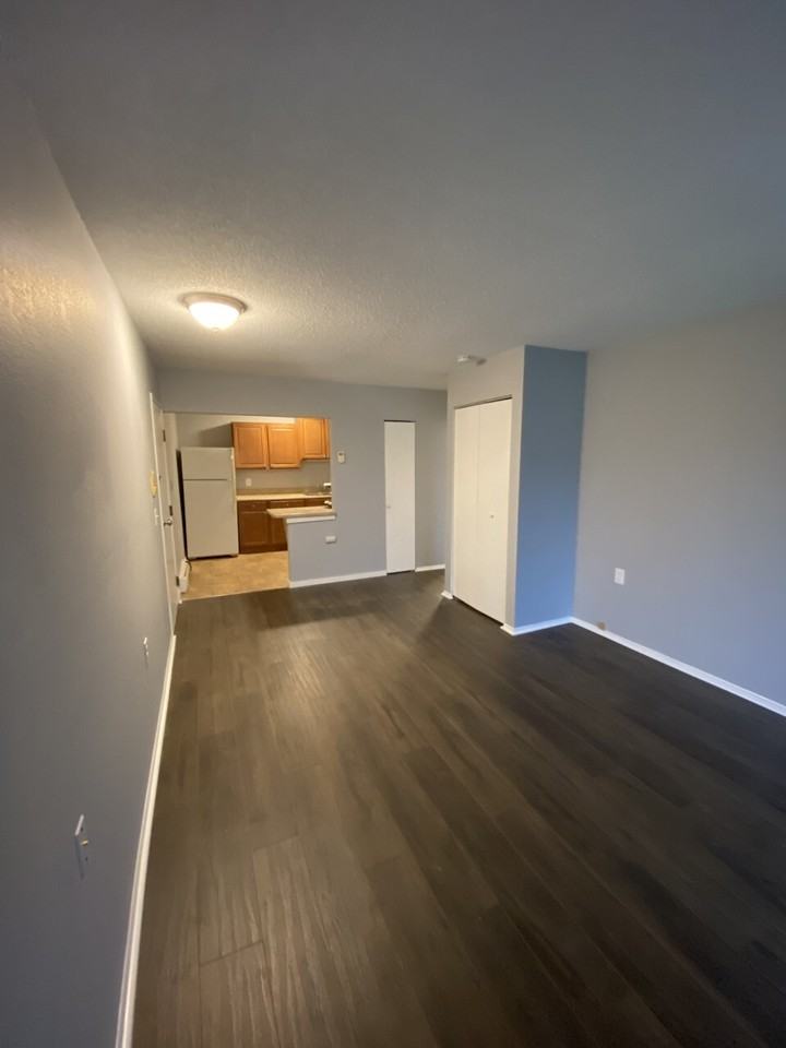 Walnut Village of Yale - Photo 4 of 50