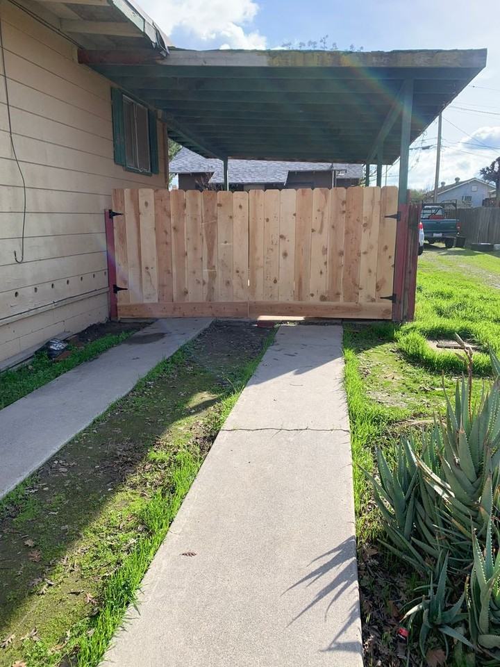 295 Skaggs St #B - Photo 2 of 16