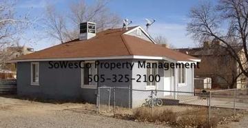 featured image of 2408 1/2 Hutton Ave