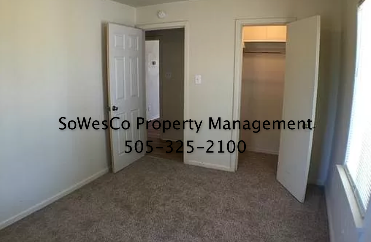 2408 1/2 Hutton Ave - Photo 6 of 8