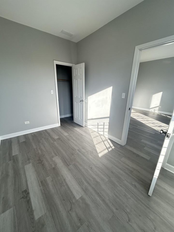 7220-22 South Harvard Avenue - N - Photo 3 of 12