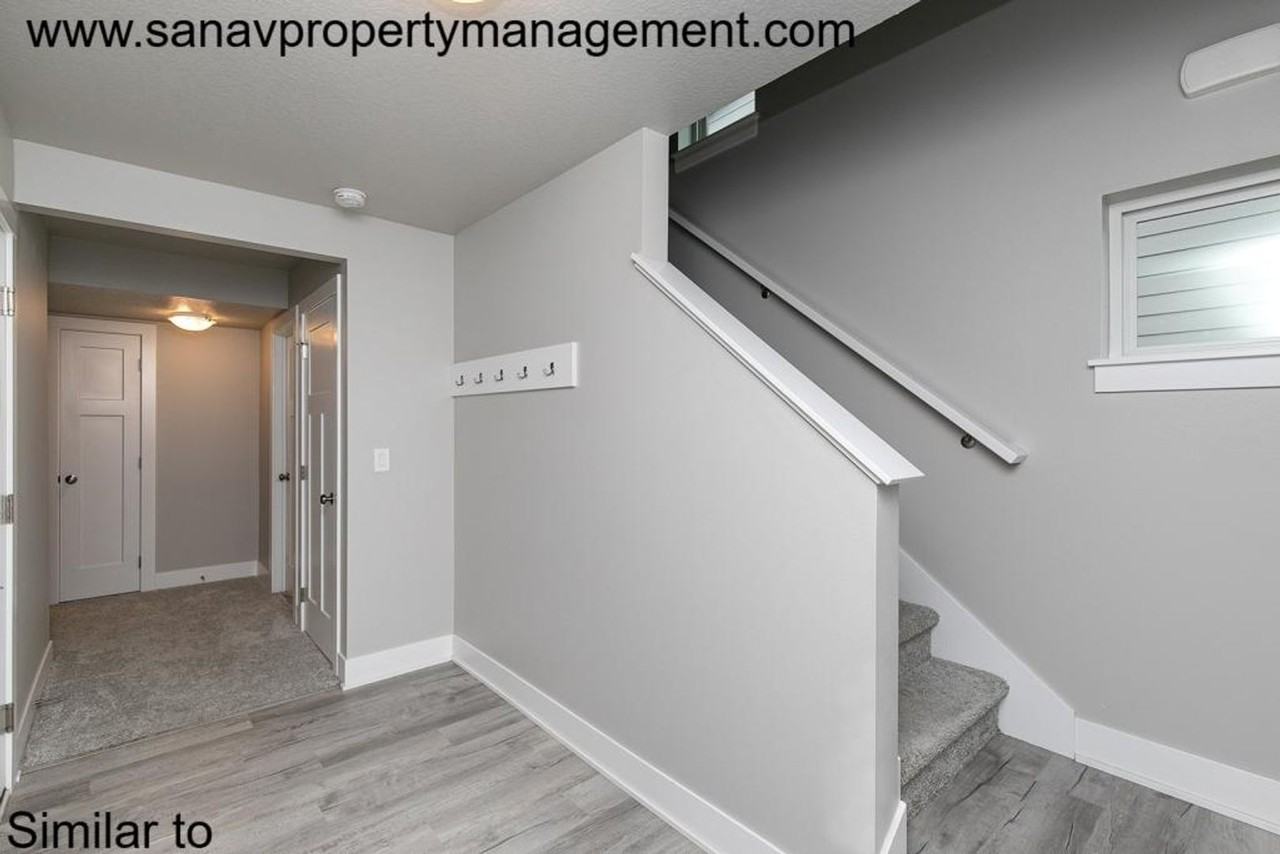 4026 Ne 5th St - Photo 2 of 14