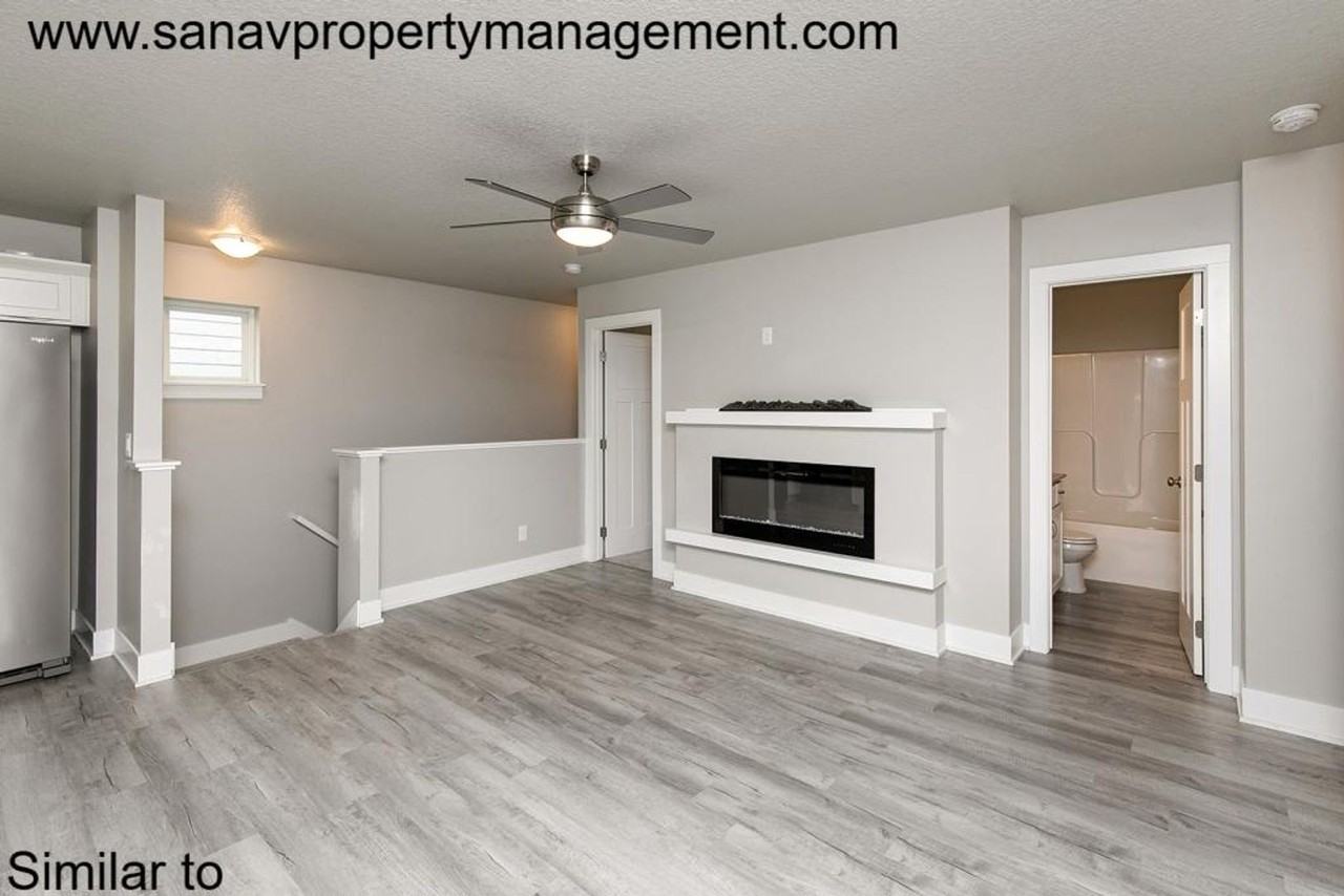 4026 Ne 5th St - Photo 5 of 14