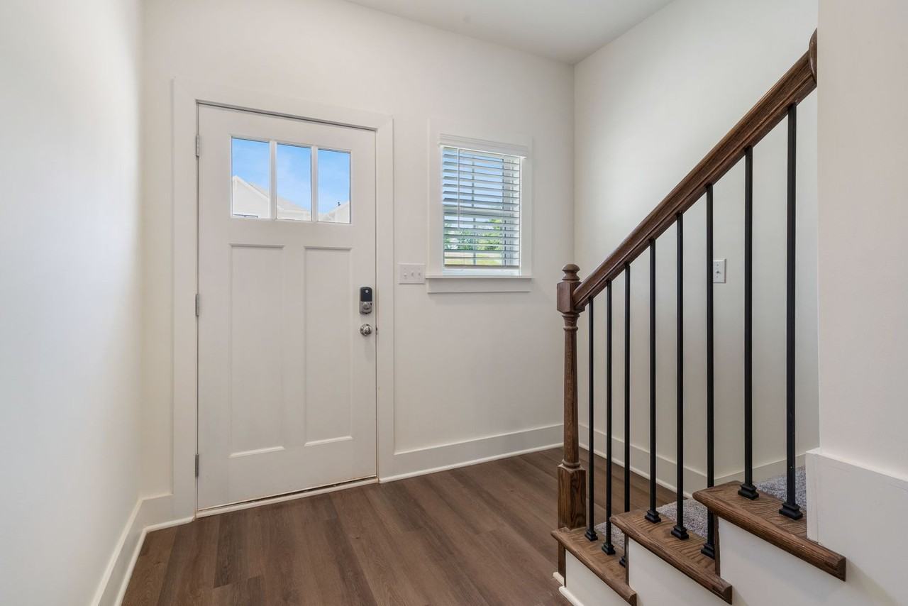 141 Huntley Knoll Dr - Photo 4 of 30