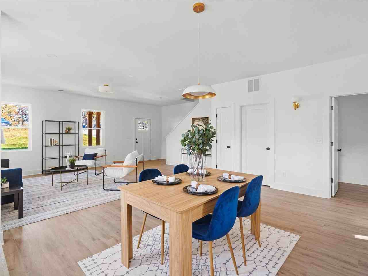 1479 Earl St - Photo 7 of 26