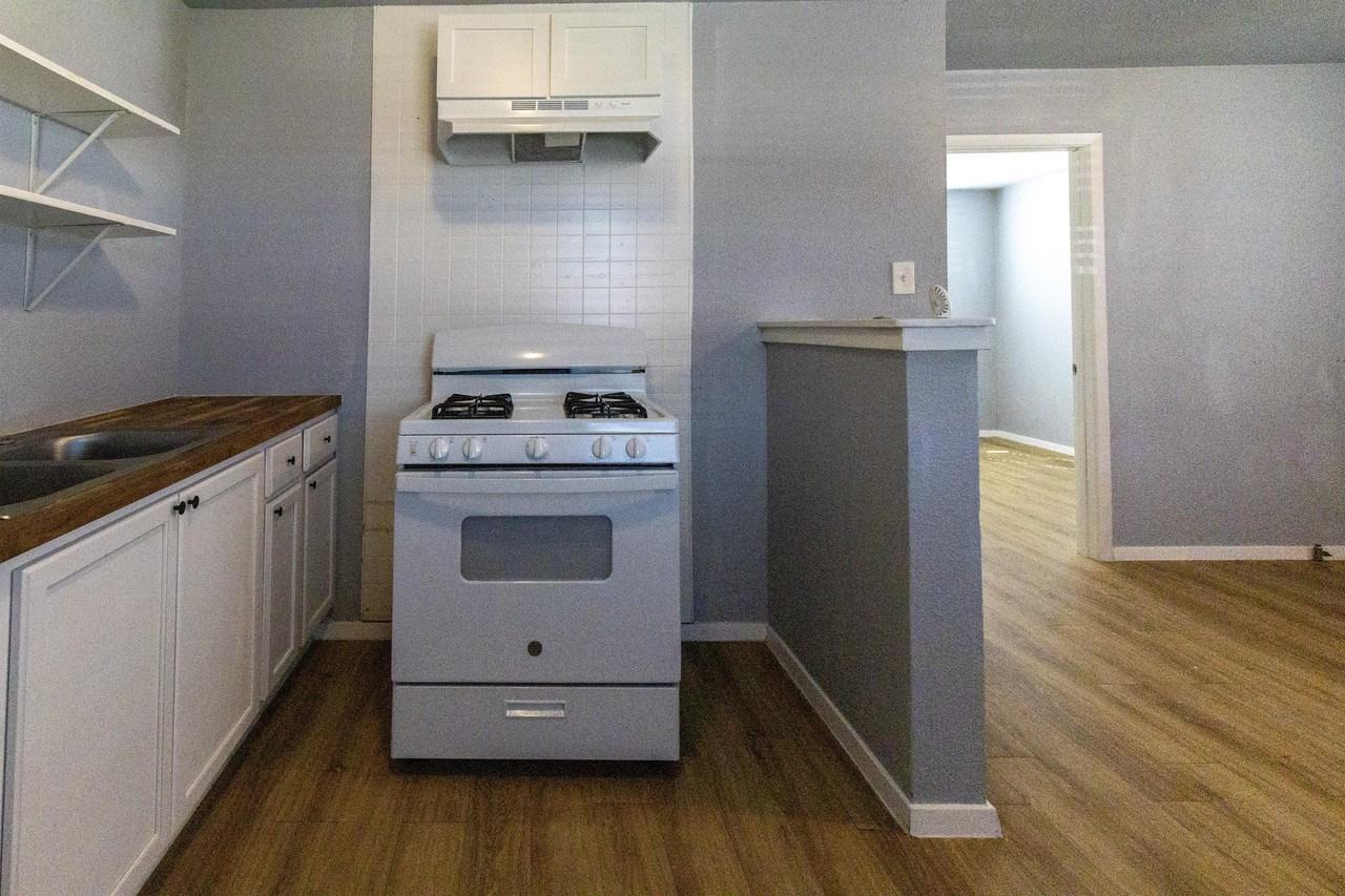 118 W. Avenue A - Photo 6 of 11