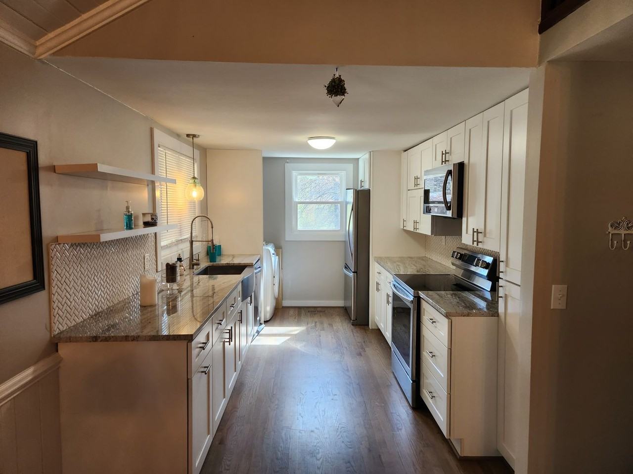 7717 Stony Hill Rd - Photo 2 of 17