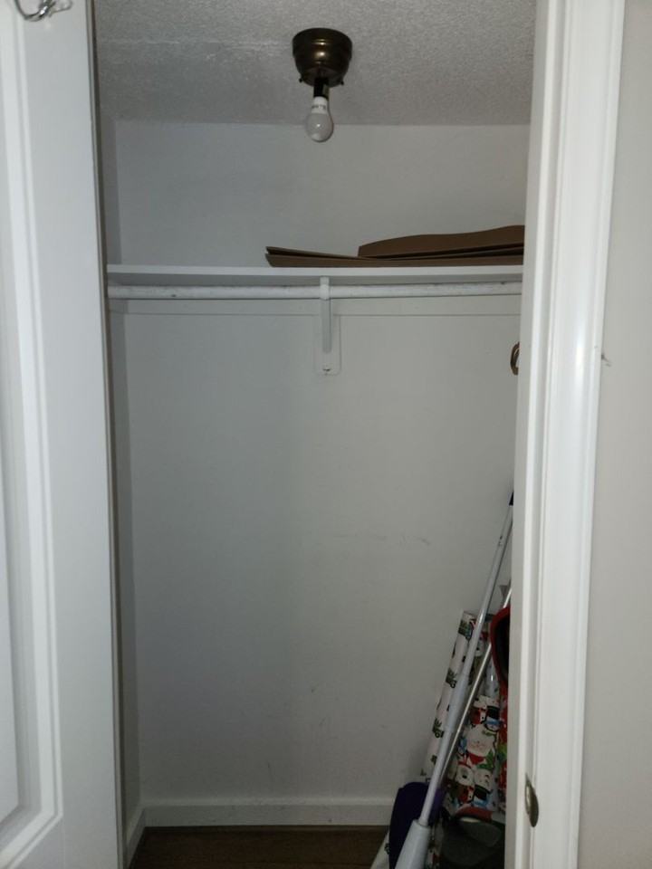 7717 Stony Hill Rd - Photo 7 of 17