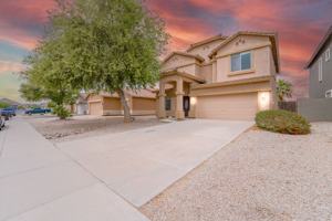 featured image of 734 W Fruit Tree Ln