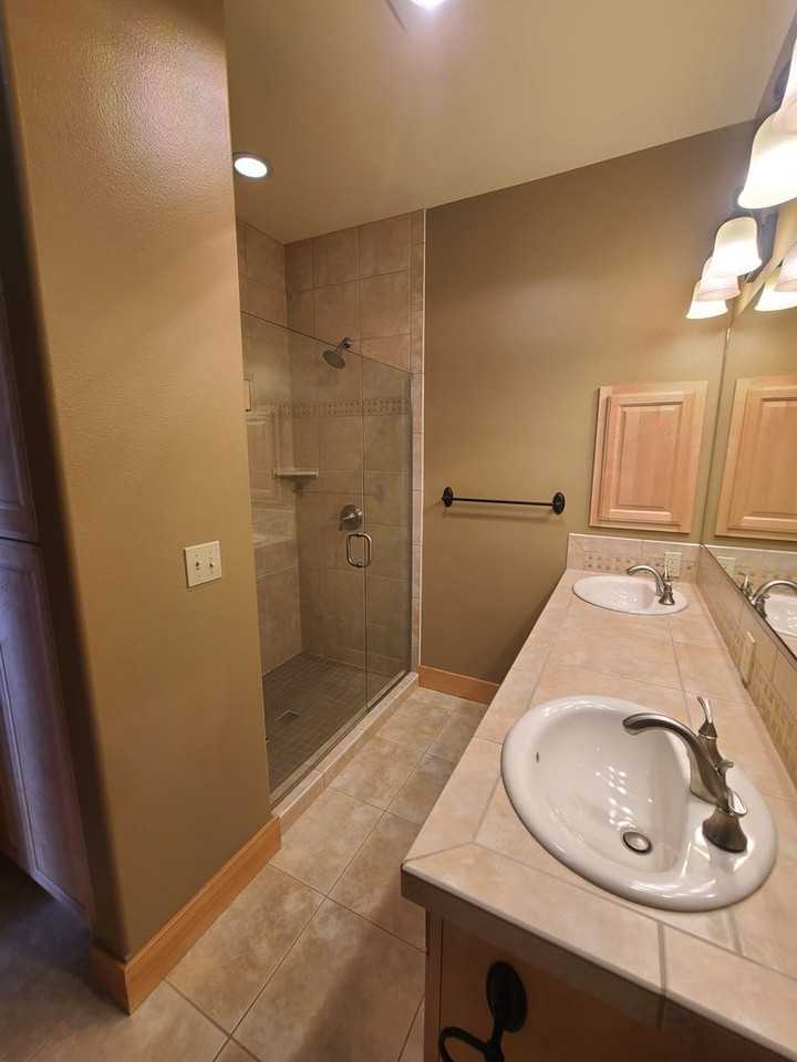 2050 N Main St #301 - Photo 4 of 35