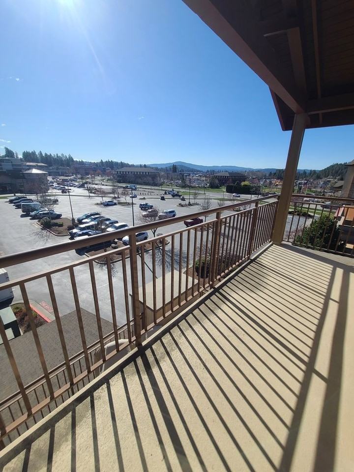 2050 N Main St #301 - Photo 5 of 35