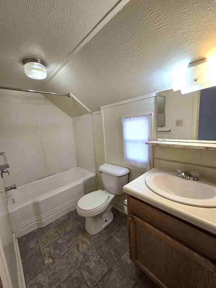 D. Nehlen House - Photo 3 of 11