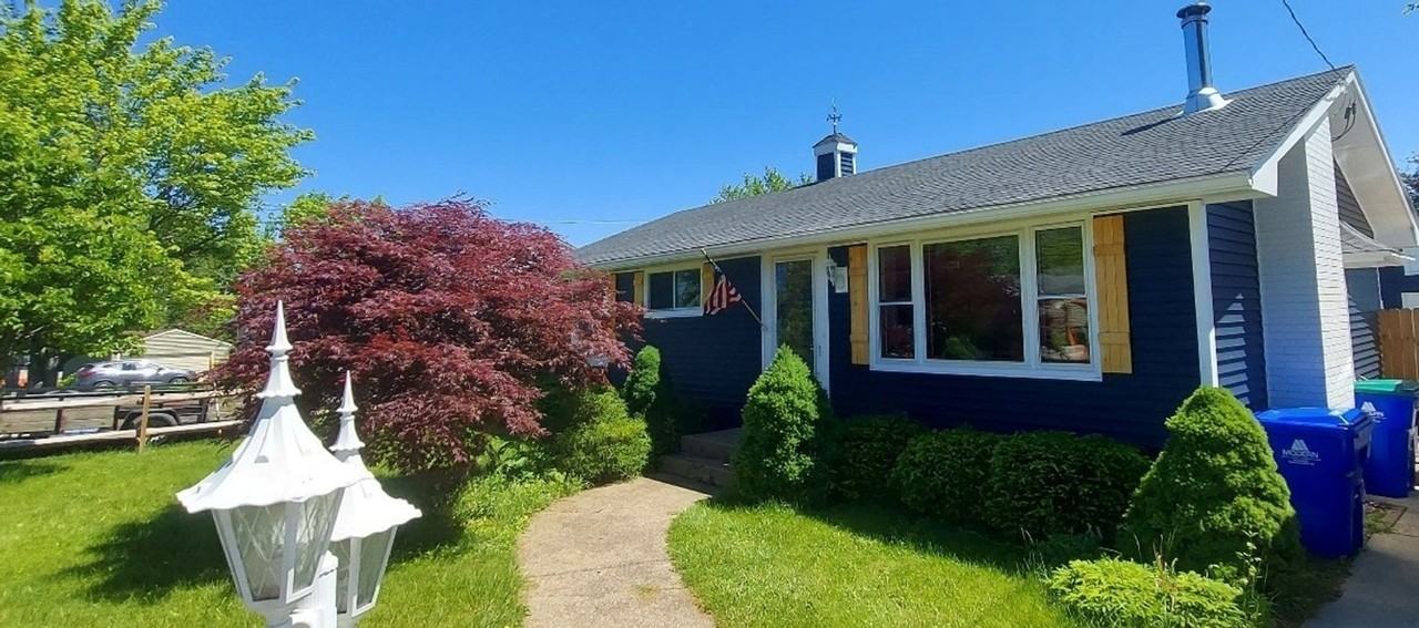 5679 Apollo Dr - Photo 2 of 17